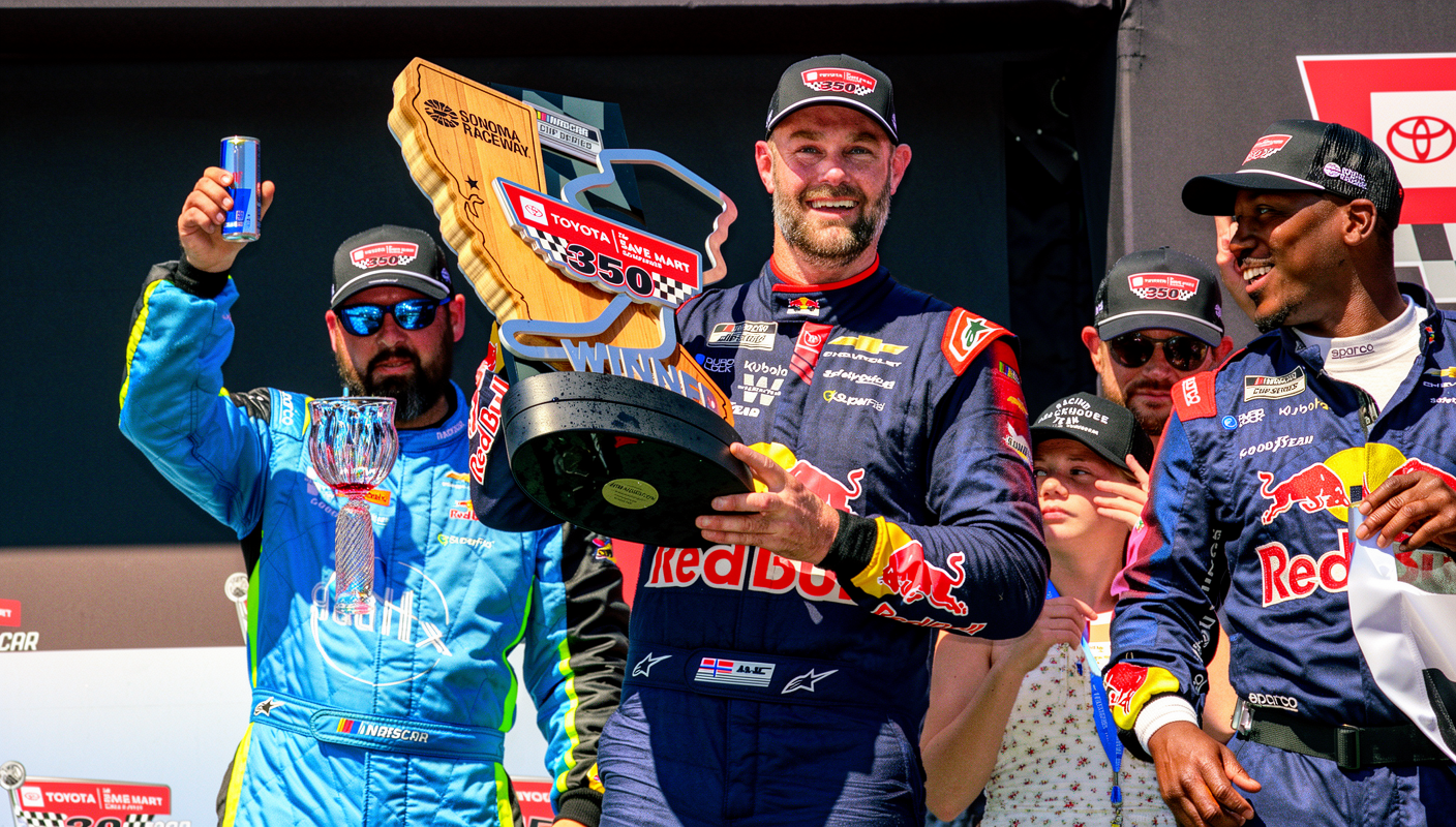 Shane van Gisbergen 逆袭夺冠背后的4大关键启示：世界杯投注 - 2026世界杯投注网站 在索诺玛的不可复制之路